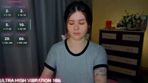 Snapshot of sugar_arielle chatting on 06-23-26, 05:55 sugar_arielle online show from 06-23-26, 05:55