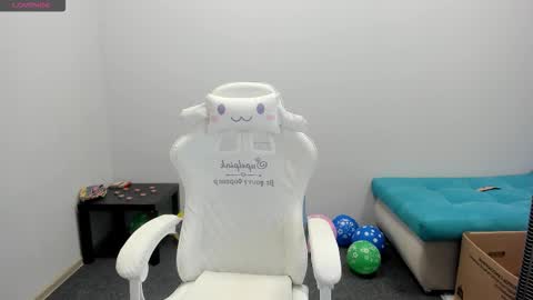 Ariana online show from 09-25-25, 12:36