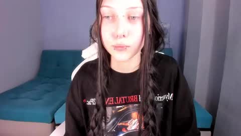 Ariana online show from 05-27-26, 06:21