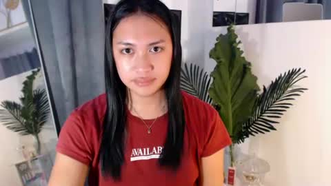 sugar_chloe17 online show from 03-11-25, 11:37
