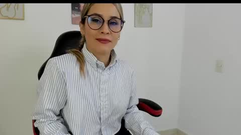 sugar_milff online show from 02-13-25, 02:31
