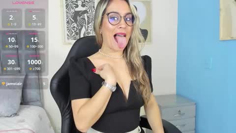 sugar_milff online show from 02-18-26, 01:29