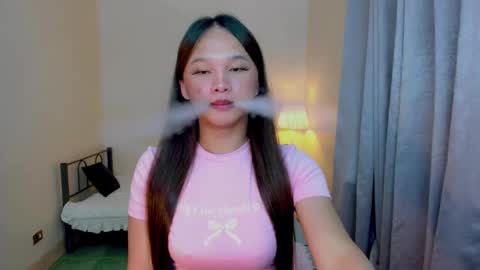 Snapshot of sugar_munch chatting on 03-06-25, 05:11 Cheska online show from 03-06-25, 05:11