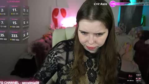 Mia online show from 12-20-25, 02:35