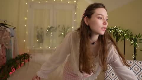 Snapshot of sugar_peasy chatting on 01-10-25, 05:13 Rikki online show from 01-10-25, 05:13