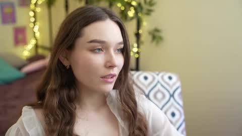 Snapshot of sugar_peasy chatting on 02-21-25, 06:59 Rikki online show from 02-21-25, 06:59