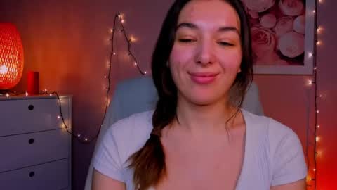Snapshot of sugar_xmegan chatting on 01-18-25, 01:40 Megan online show from 01-18-25, 01:40