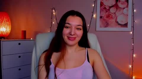 Snapshot of sugar_xmegan chatting on 02-09-25, 01:56 Megan online show from 02-09-25, 01:56