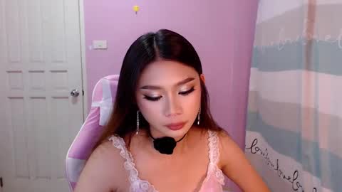 Ellen online show from 12-17-24, 03:28