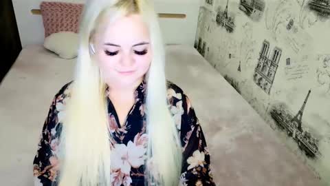 Snapshot of sugarkissx chatting on 11-04-25, 07:46 sugarkissx online show from 11-04-25, 07:46