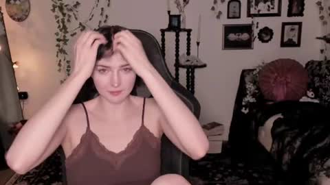 Ella online show from 06-27-26, 03:55