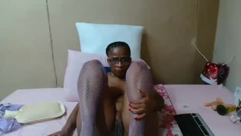 Snapshot of sugarpoppy24xxx chatting on 07-09-26, 02:26 sugarpoppy24xxx online show from 07-09-26, 02:26