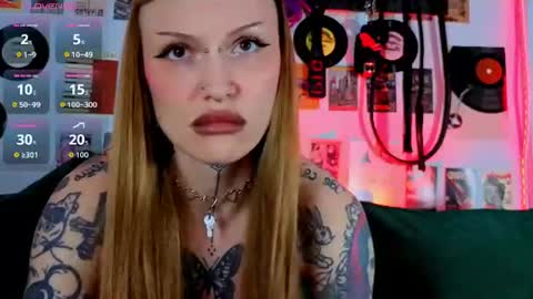 Snapshot of sugarsoot chatting on 07-07-26, 05:43 sugarsoot online show from 07-07-26, 05:43