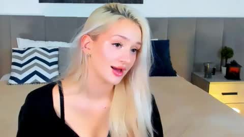 sugarwhisper online show from 10-08-25, 07:33