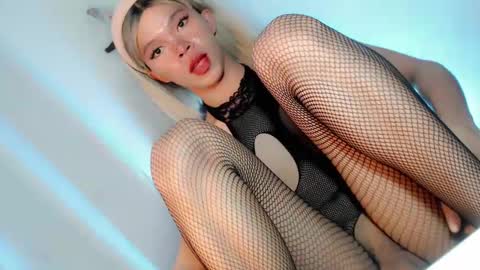 LoveSugar online show from 02-26-25, 03:42