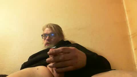 Snapshot of sugerdaddi chatting on 02-21-26, 04:24 HotDenmark online show from 02-21-26, 04:24