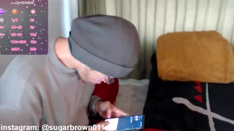 Snapshot of suggabrown_ chatting on 10-11-25, 09:57 suggabrown_ online show from 10-11-25, 09:57