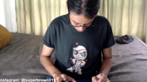 Snapshot of suggabrown_ chatting on 11-09-25, 08:40 suggabrown_ online show from 11-09-25, 08:40