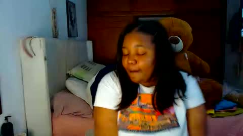 Cami   Back in 2 hours online show from 02-19-26, 04:19