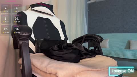 Emmy online show from 12-19-24, 04:46