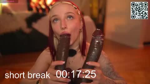 Snapshot of suk_ki chatting on 06-23-26, 03:04 Lika ginger Jessy blond online show from 06-23-26, 03:04