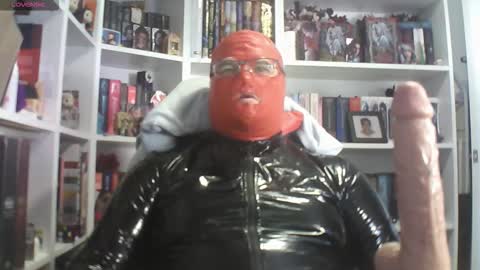 Snapshot of sumisolatex chatting on 11-26-25, 12:06 Sumisolatex online show from 11-26-25, 12:06