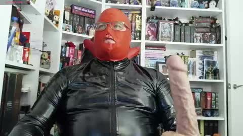 Snapshot of sumisolatex chatting on 06-05-26, 04:13 Sumisolatex online show from 06-05-26, 04:13