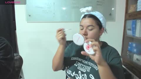 summer_girls01 online show from 01-05-25, 12:20