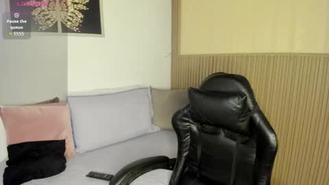 Summer online show from 01-11-26, 02:22