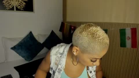 Snapshot of summer_night_ chatting on 07-04-26, 11:49 Summer online show from 07-04-26, 11:49