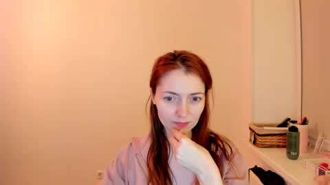 Summer Preston online show from 12-19-25, 02:51