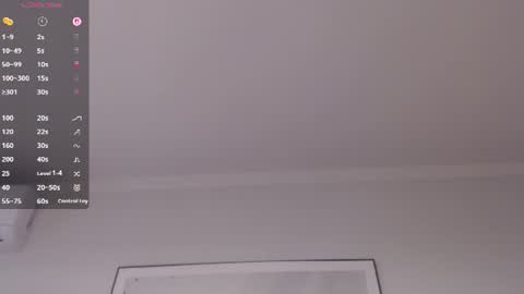 Snapshot of summer_time13 chatting on 07-14-26, 06:35 Liby online show from 07-14-26, 06:35