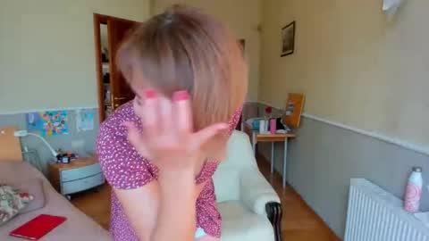 Snapshot of summerliza chatting on 10-01-25, 11:38 summerliza online show from 10-01-25, 11:38