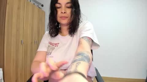 Summer online show from 12-22-25, 07:11