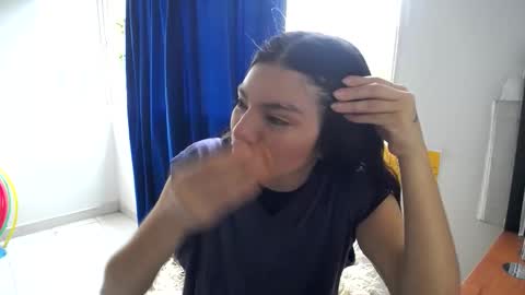 moon1 online show from 02-25-26, 02:48