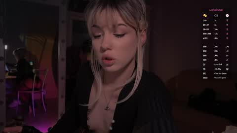 Miss Nelly online show from 05-14-26, 07:20