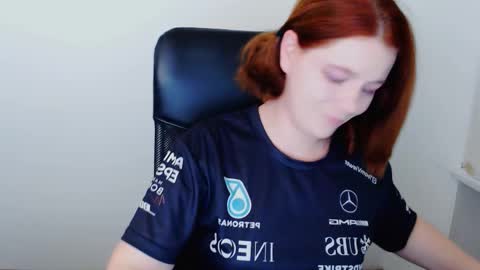 Snapshot of sun_lovely chatting on 09-14-25, 07:35 Alexi online show from 09-14-25, 07:35