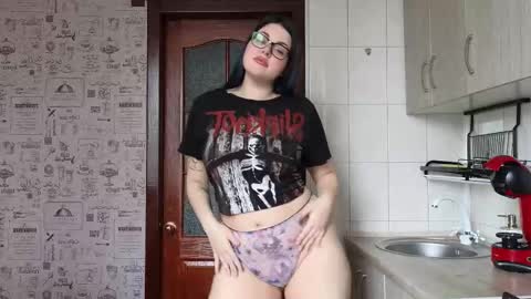 Tina. Im topless model  online show from 03-04-25, 08:57
