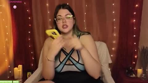 Tina. Im topless model  online show from 09-28-25, 08:09