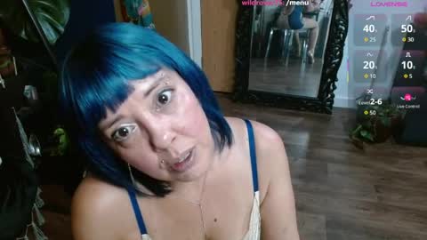 Sunni Knight online show from 05-10-26, 02:39