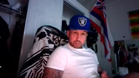 Snapshot of sunnkissed_ chatting on 10-13-25, 06:08 sunnkissed slick online show from 10-13-25, 06:08