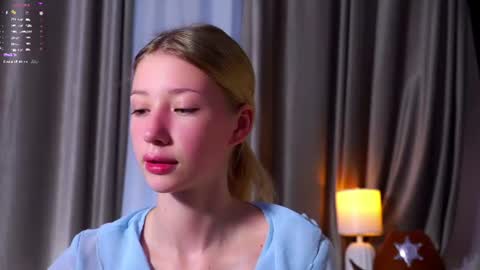 Lily online show from 07-17-26, 12:39