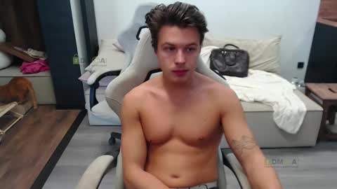 Alice and Sergey online show from 10-21-25, 06:25