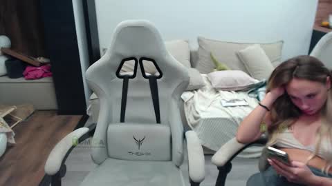 Alice and Sergey online show from 10-24-25, 07:21