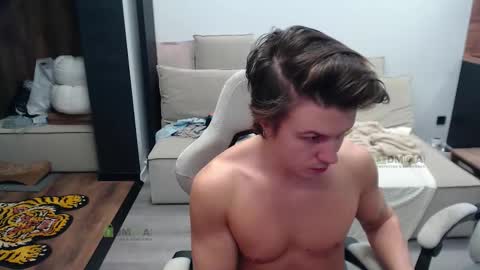 Alice and Sergey online show from 01-07-26, 07:55