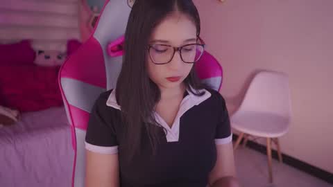 SUNNY online show from 12-18-25, 01:55