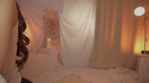 Maria online show from 12-21-25, 07:54