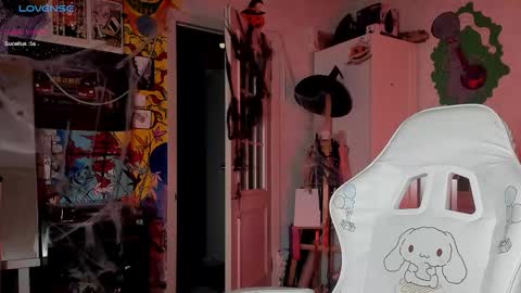 Sunny online show from 10-27-25, 05:50