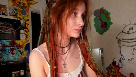 Snapshot of sunny_mouse chatting on 06-01-26, 09:05 Sunny online show from 06-01-26, 09:05