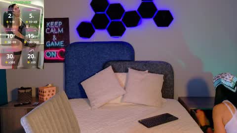 Sunny River online show from 04-09-26, 12:21